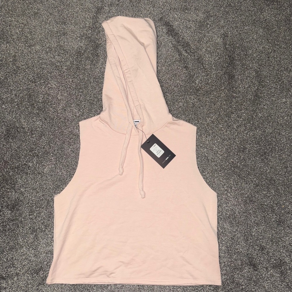 Fashion Nova Women's Light Pale Pink 'Taking It Slow Sleeveless Hoodie' Medium